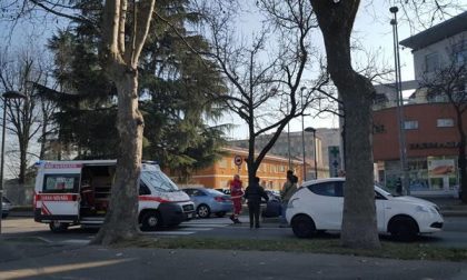 Pedone investito in viale Giulio Cesare