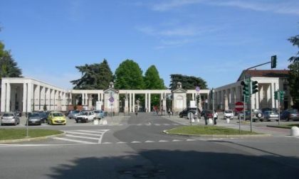Razzia di rame al cimitero