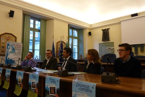 A Miasino prima uscita per le nuove cartoline del Novarese