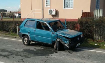 Auto si ribalta tra S. Agabio e Pernate