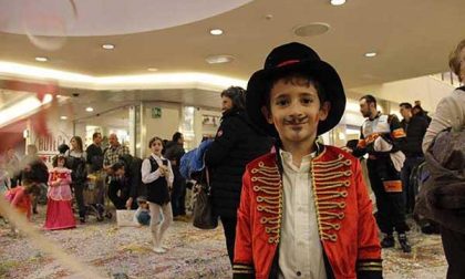 Carnevale da tutto esaurito al Centro commerciale (VIDEO E FOTOGALLERY)