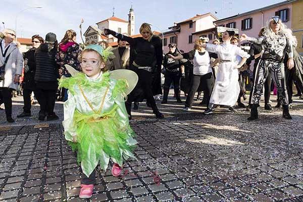 Che festa! Carnevale rinviato… Carnevale fortunato (fotogallery)