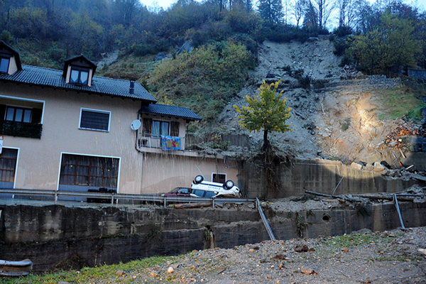 Sfollati da mesi, situazione insostenibile