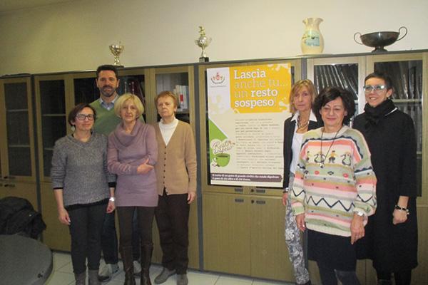 Un aiuto a chi è in difficoltà: arriva a Romentino il “resto sospeso”