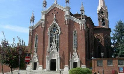 Chiesa gremita per l’ultimo saluto a Vittorio Pernechele