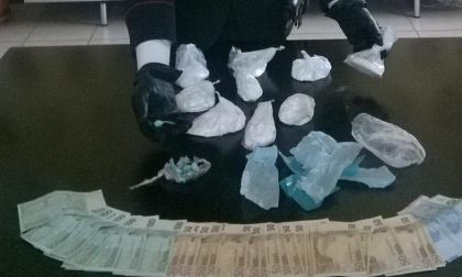 Cocaina dentro una damigiana: arrestato corriere della droga