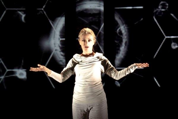 Il teatro diventa preghiera alla vigilia di Pasqua