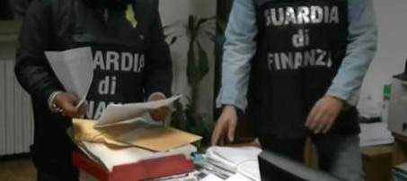 Sequestrati beni per oltre 190mila euro a un noto imprenditore del Verbano