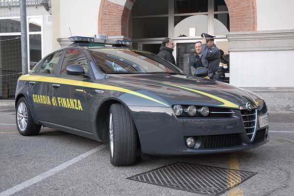 Nelle scuole di Novara con la Gdf progetto “Educazione alla legalità economica”