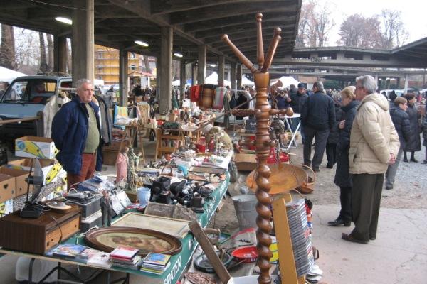 Niente vacanze di pasqua per il “Mercatino della roba vegia”