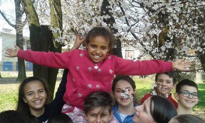 Raffaella, operata a Roma per il problema agli occhi, è tornata dai suoi amici novaresi