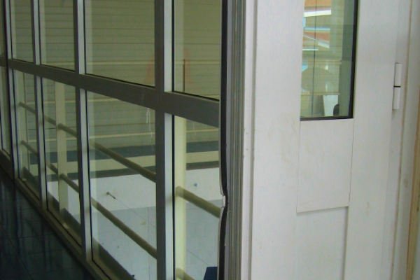 Sezione Avis devastata dai vandali