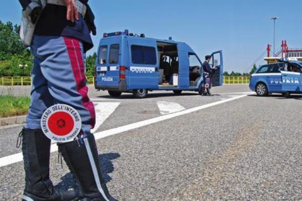 Trasportava prodotti dall’Ucraina all’Italia per le badanti senza autorizzazione: denunciato