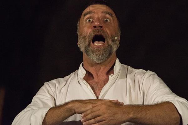 Ugo Dighero rilegge due dei più noti brani di Fo