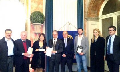 Dai Rotary 8 tablet per l'Angsa