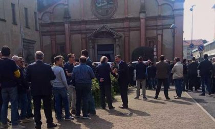 Grande commozione per l’ultimo saluto a Giampaolo Ferrari