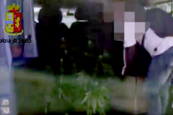 Il video dell’operazione antidroga della Questura