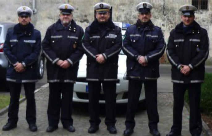 Mezzi non assicurati, anche un’ambulanza