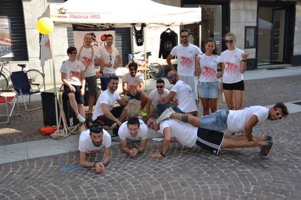 Associazioni in piazza a Borgomanero
