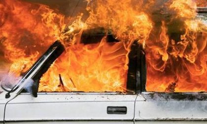 Auto si ribalta in A26: un ferito gravissimo