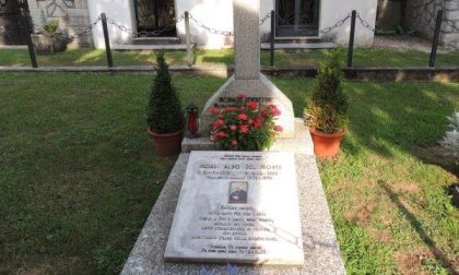 Crociera "religiosa" sul Lago d'Orta con il Vescovo e il biblista