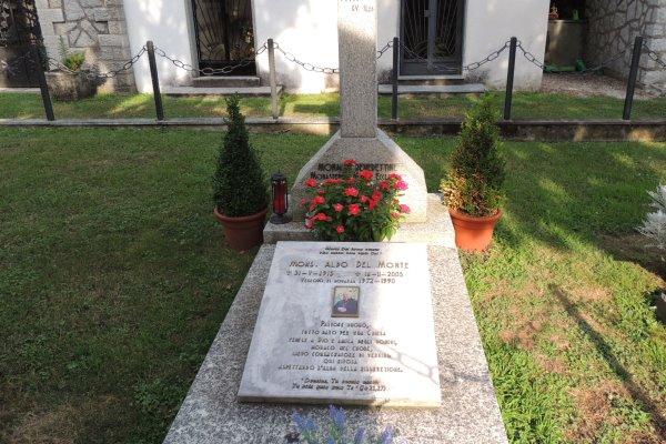 Crociera “religiosa” sul Lago d’Orta con il Vescovo e il biblista