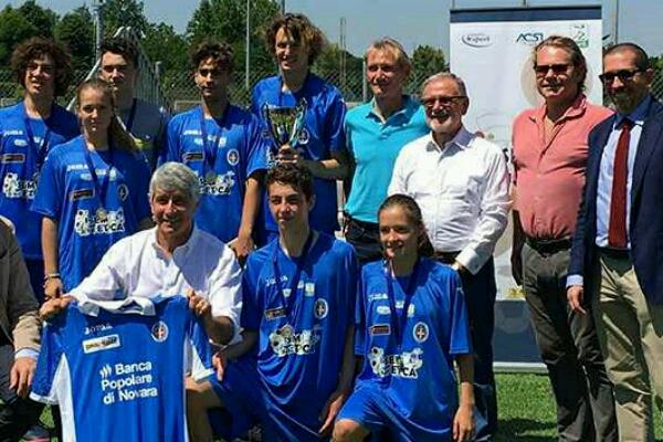 I “semi dell’etica” parlano novarese: Vince il liceo scientifico antonelli