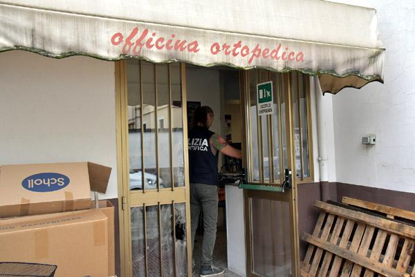 Ladri prendono di mira un’attività di via dei Mille