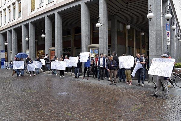 Manifestazione degli ambulanti del mercato di viale Dante: la risposta dell’assessore