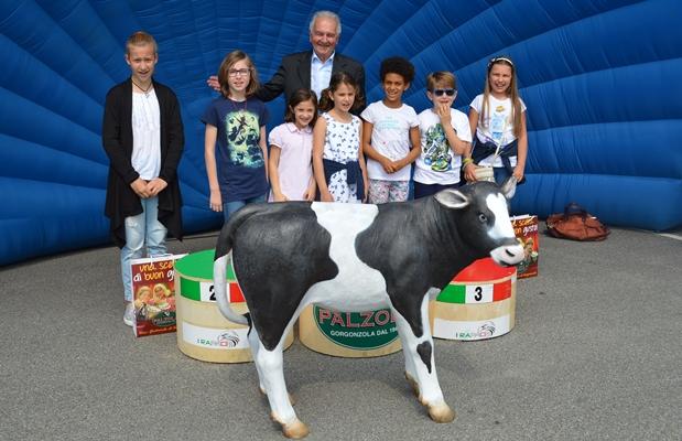 Tanti bambini in festa alla Palzola con Nino il vitellino (FOTOGALLERY)