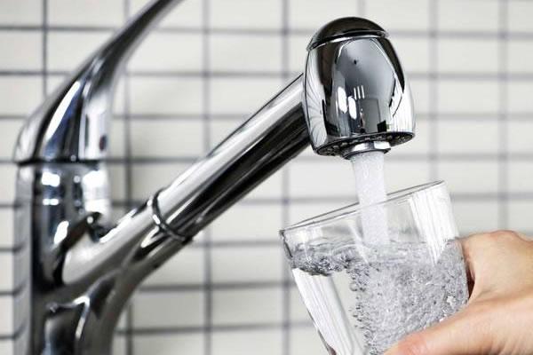 Acqua inquinata nella zona sud di Novara