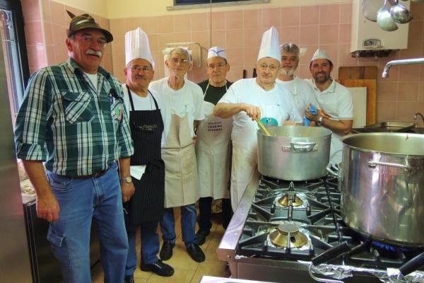 A Borgomanero da giovedì 30 torna la sagra degli Alpini