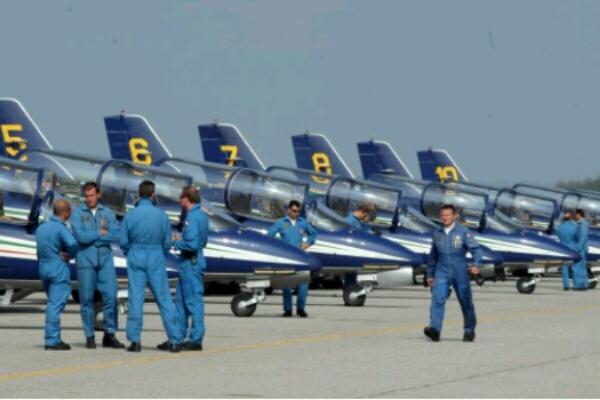 “Aronairshow“ con le Frecce Tricolori