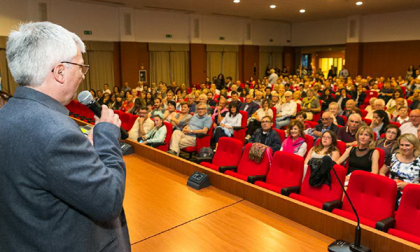 “Azzurro Valzer” incanta Novarello