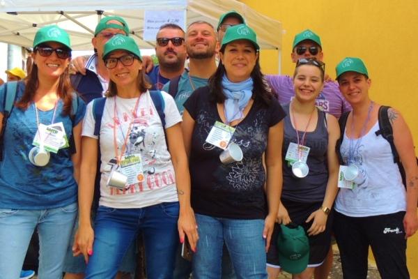 Cascinarmangiando, in milleduecento nei cascinali di Santa Cristina (fotogallery)