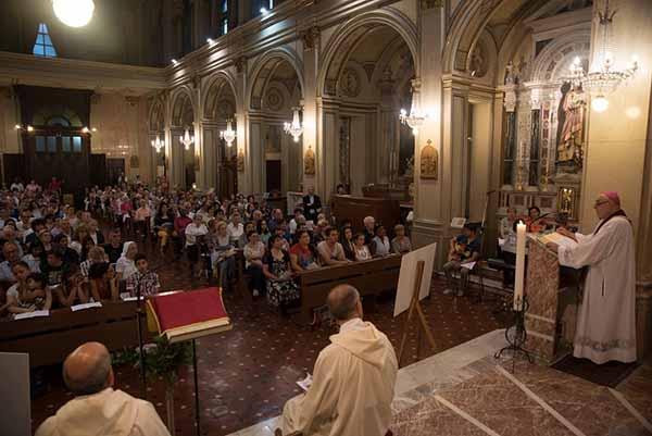 Chiesa di Maria Ausiliatrice gremito per la preghiera per i migranti morti in mare