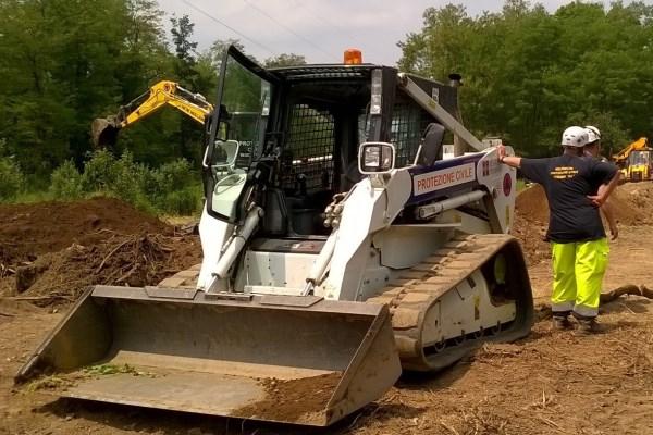 Con un’esercitazione di Protezione Civile sistemati gli argini del Rio Geola