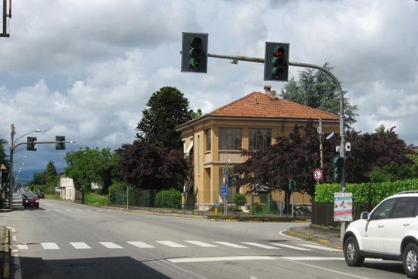 Cureggio, addio al semaforo sulla Regionale