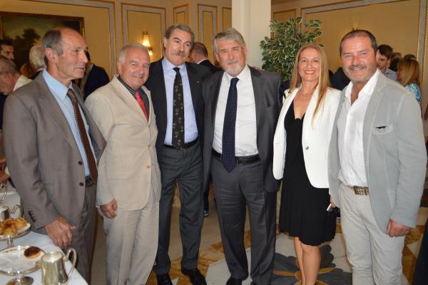 La curiosità: il ministro Poletti incontra i Poletti di Cavallirio