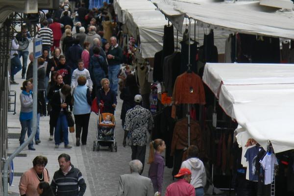 A Borgomanero il mercato cittadino sarà solo in viale Don Minzoni
