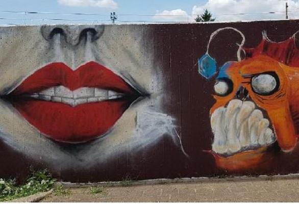 Bufera a Legro sul murales dei liceali