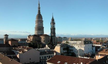 Detenuti all'opera in via Leonardo da Vinci e via Visconti