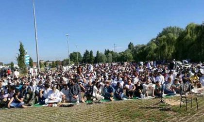 E’ finito il Ramadan: 3.500 fedeli in preghiera