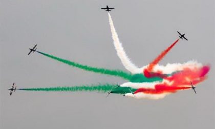 Cameri oggi pomeriggio l'arrivo delle Frecce Tricolori