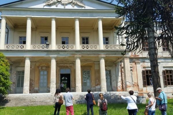 Raddoppia il Festival dei “dialetti”