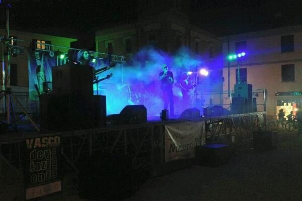 “Summer 79”: l’estate galliatese prende quota con musica e..