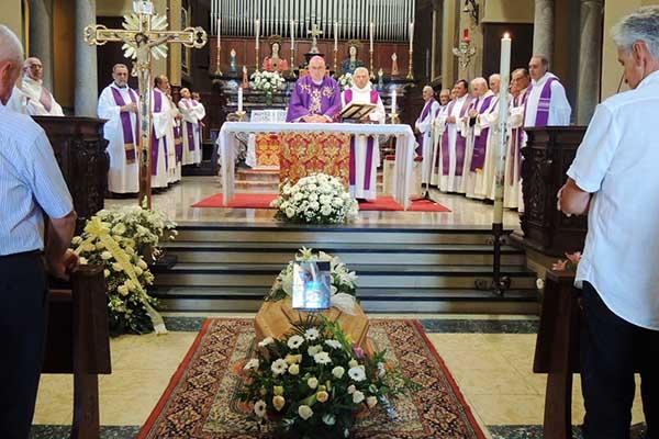 “Vorrei che potessimo un giorno dire: abbiamo partecipato al funerale di una santa”