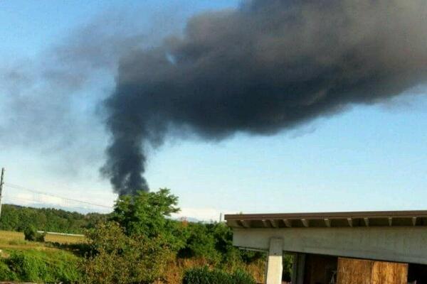 A fuoco una scuderia a Divignano