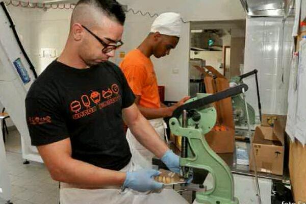 “Banda Biscotti”, quando il carcere diventa possibilità di rinascita