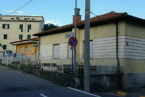 «Giù le mani dal poliambulatorio»: